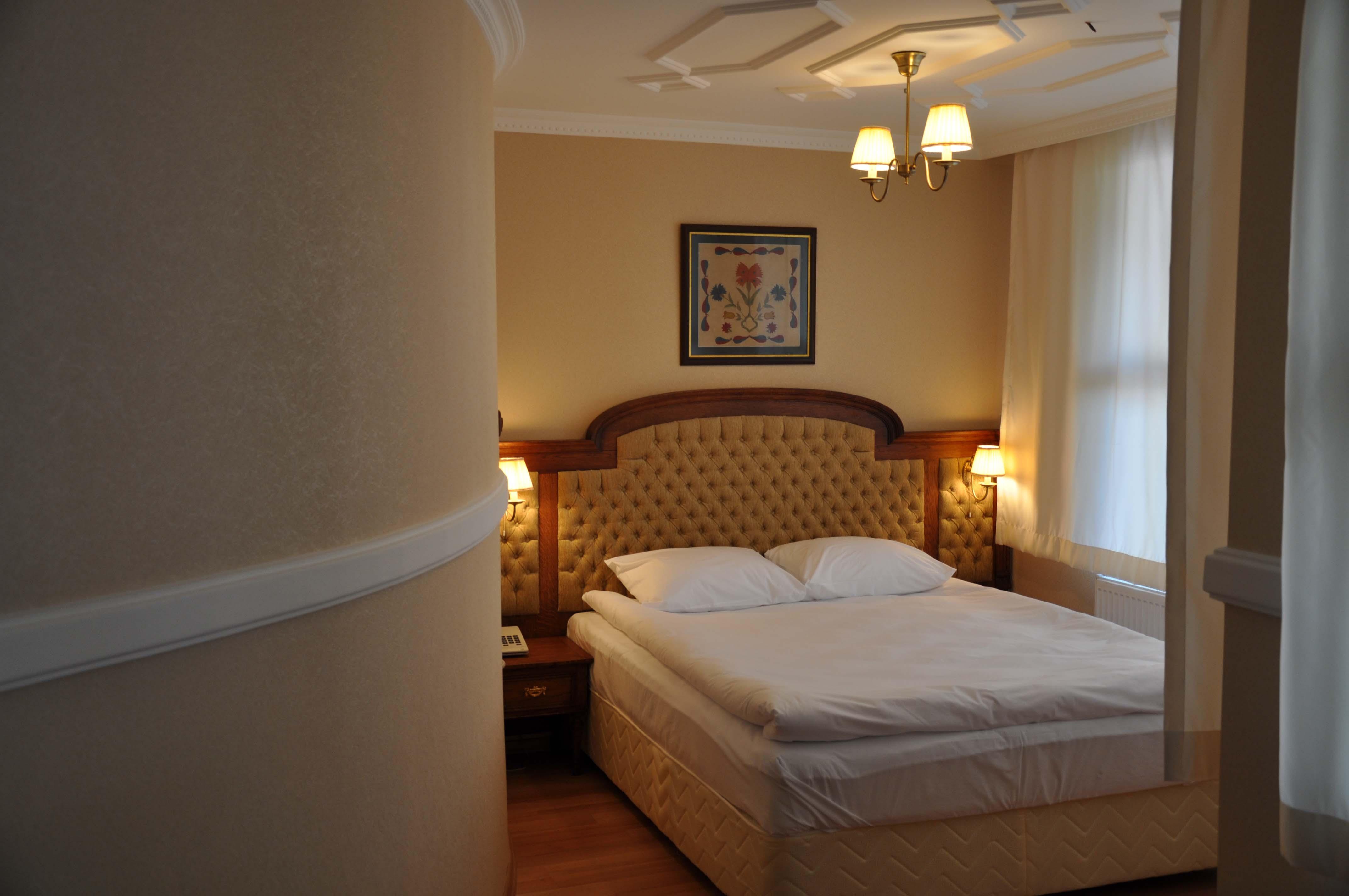 Aruna Boutique Hotel อิสตันบูล ภายนอก รูปภาพ