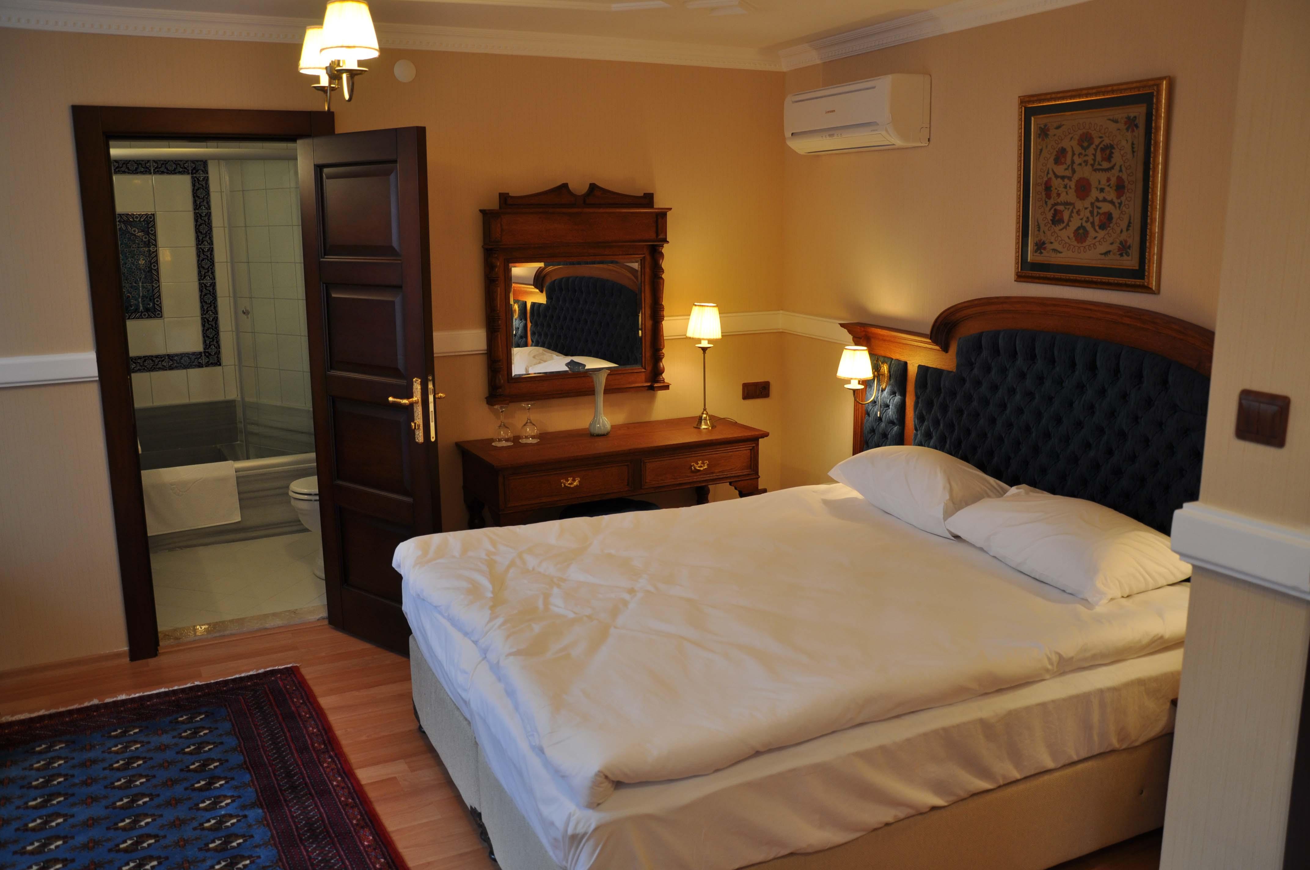 Aruna Boutique Hotel อิสตันบูล ภายนอก รูปภาพ