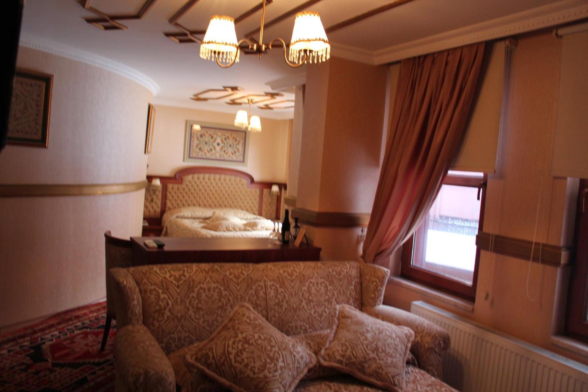Aruna Boutique Hotel อิสตันบูล ภายนอก รูปภาพ